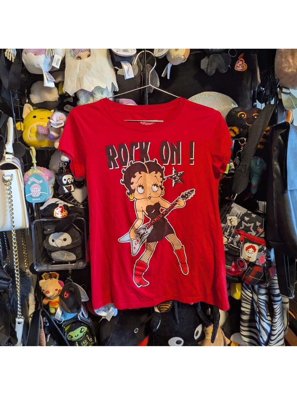 2012 Betty Boop Rock N Roll Guitar Red Graphic T Shirt